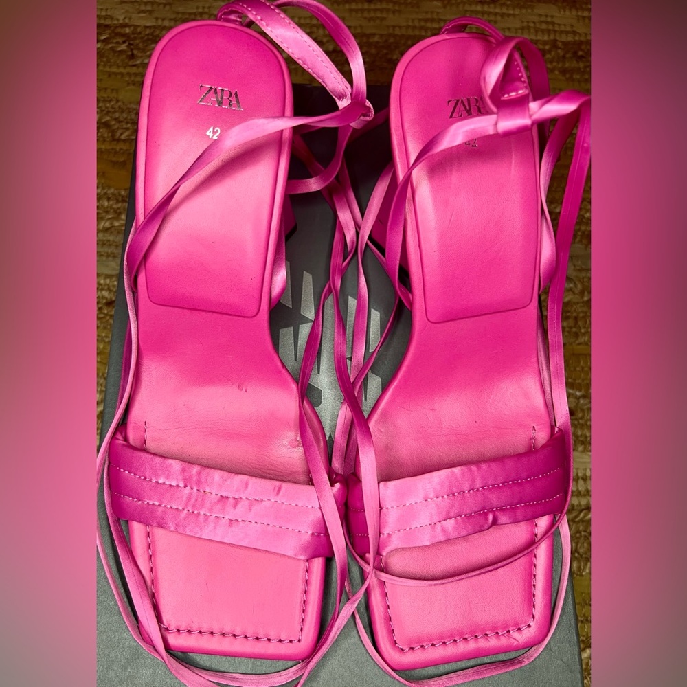 Zara Geometric Heeled Satin Sandals - Picture 9 of 16